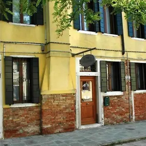 Alloggi Marinella Zajazd