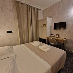 Agora Italien